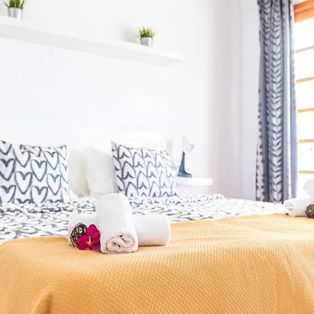 Cerca Playa San Eugenio شقة